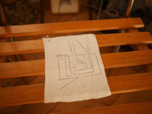 画像1: Susan’s small silkscreen drawings on fabric (1)